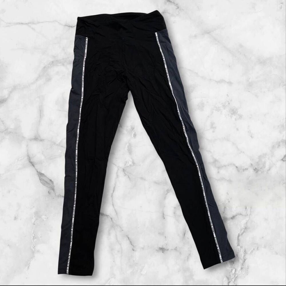 Victoria Sport Leggings Black & White Size Small